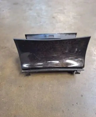 Mercedes-Benz E W211 Car ashtray A2118101330