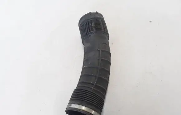 Volvo S80 Air intake duct part