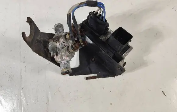 Renault Megane III Glow plug pre-heat relay 8200558438A