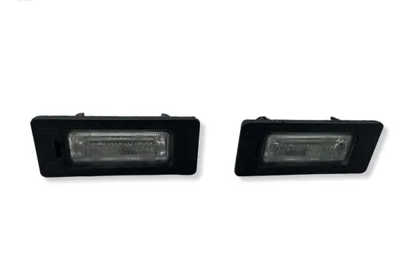 Audi Q5 SQ5 Number plate light 8T0943021