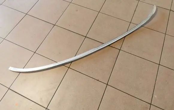 Mercedes-Benz S W126 Rear glass trim 