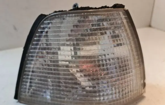 BMW 3 E36 Front indicator light 183271B