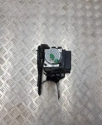 Peugeot 208 ABS Pump 9822654880 001110022012 10022012064