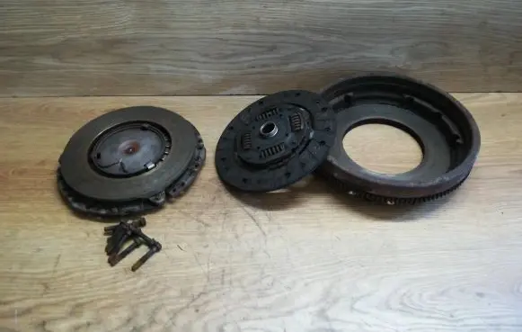 Volkswagen Golf IV Clutch set kit 06F141031J
