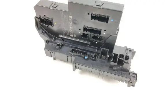 Mercedes-Benz C W204 SAM control unit 2049006401 2045458932 5DK00922549