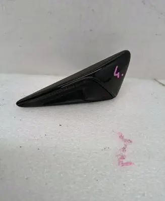 Tesla Model S Front indicator light 
