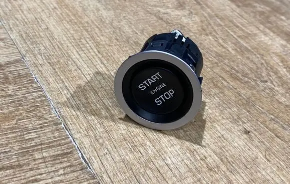 Land Rover Range Rover Evoque L551 Engine start stop button switch GPLA14C376AB 551073