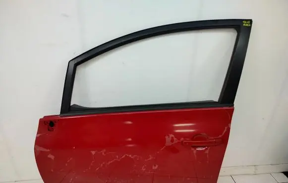 Toyota Auris 150 Front door 13L15