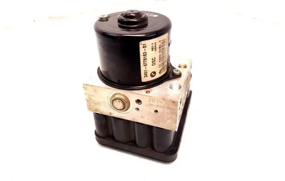 BMW 1 E81 E87 ABS Pump 6778164 10096008343 00402337D1