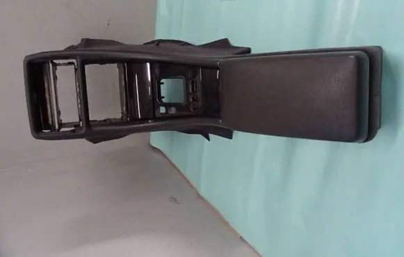 Mercedes-Benz CLK A208 C208 Center console 