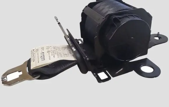 Hyundai ix35 Roof seat belt E11055972 E11045972