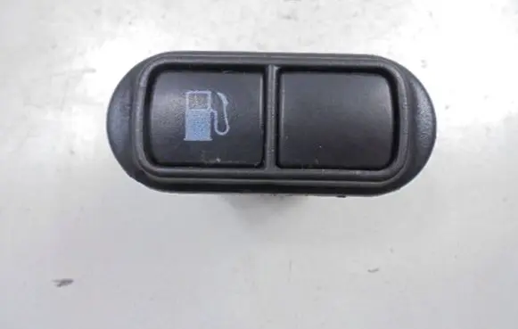 KIA Carnival Fuel tank opening switch 