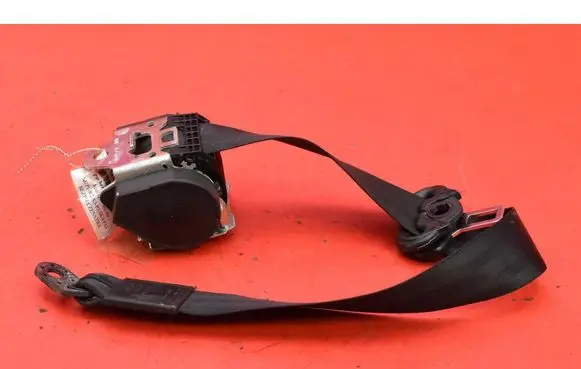Audi Q7 4L Front seatbelt 4L0857805G