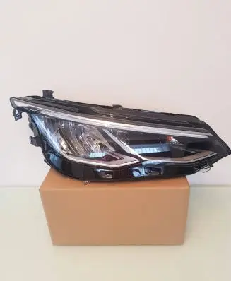 Volkswagen Golf VIII Headlight/headlamp 5N1941006 9001VR44ALSA 09152801