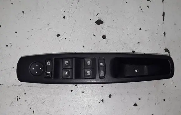 Renault Scenic III - Grand scenic III Electric window control switch 809610016R 1314105