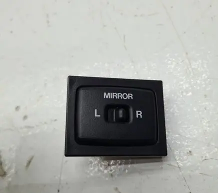 Subaru Justy Wing mirror switch