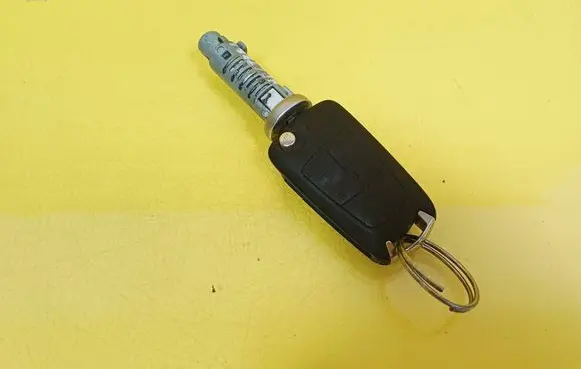 Opel Vectra C Ignition lock