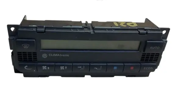 Volkswagen PASSAT B5.5 Climate control unit 6013966