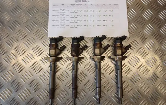 Peugeot 308 Fuel injectors set 0445110311