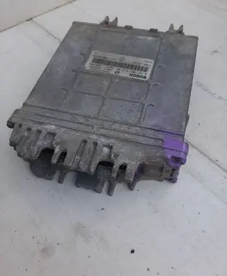 Renault Megane I Engine control unit/module 7700107088 7700110646 0281001810