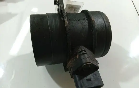 Volkswagen Touareg I Mass air flow meter 0281002461