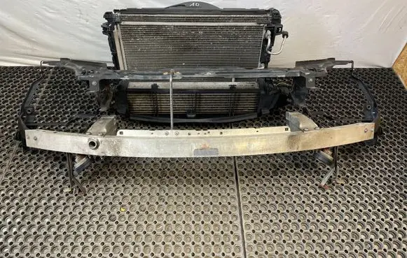Mercedes-Benz C W204 Radiator support slam panel