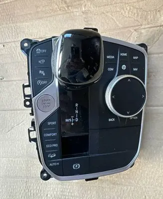 BMW X3 G01 Central console control unit 5A7DFD501 20231009 023B282BP3358