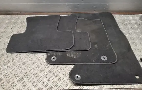 Audi Q5 SQ5 Car floor mat set 8R1863691A 8R0864450AM