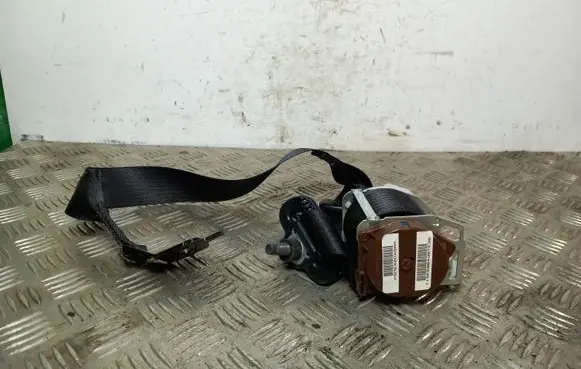 Jeep Grand Cherokee Rear seatbelt 2455427