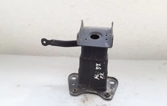 Mercedes-Benz ML W164 Front bumper shock/impact absorber 03880531