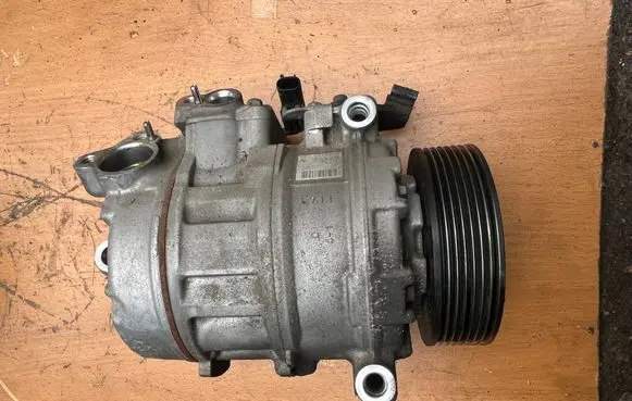 BMW 1 E82 E88 Air conditioning (A/C) compressor (pump) 64526956719 6956719