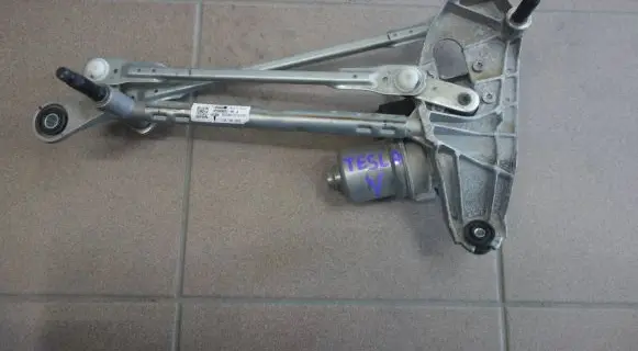 Tesla Model Y Front wiper linkage and motor 162822200A CWC22271A12001