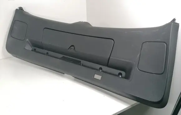Audi Q7 4L Tailgate/boot lid cover trim 4L0867973