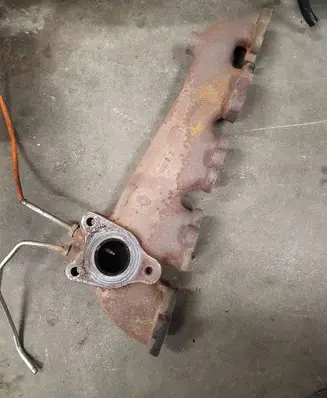 Opel Vivaro Exhaust manifold 149045202R