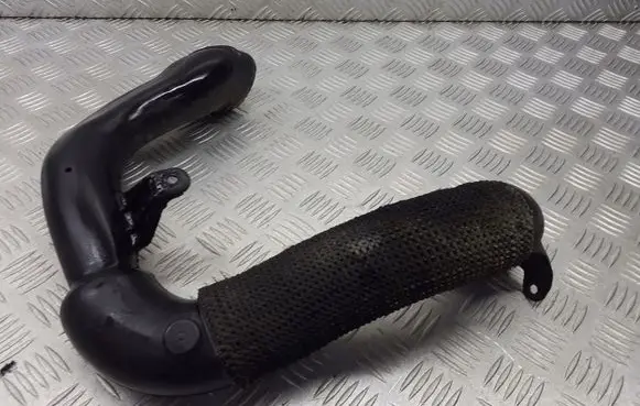 Toyota Corolla E110 Air intake hose/pipe 17751-0D020