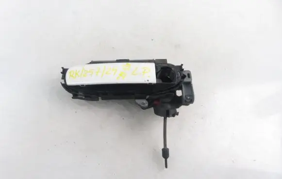 Audi A4 S4 B7 8E 8H Front door exterior handle 