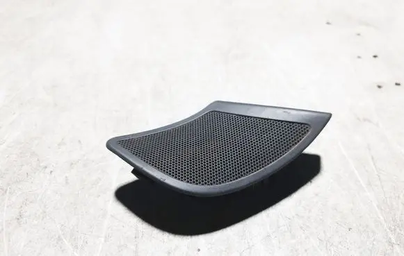 Audi A4 S4 B7 8E 8H Front door high frequency speaker 8E0035424