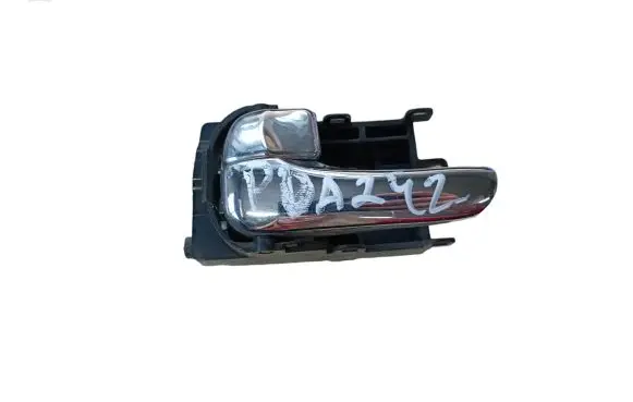 Nissan Almera Tino Front door interior handle