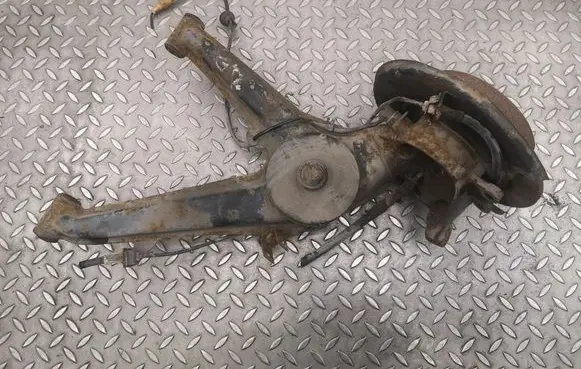 BMW 3 E30 Rear wheel hub 