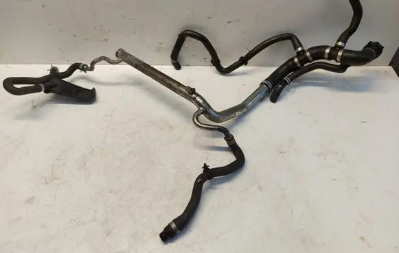 Volvo S90, V90 Engine coolant pipe/hose 31686270