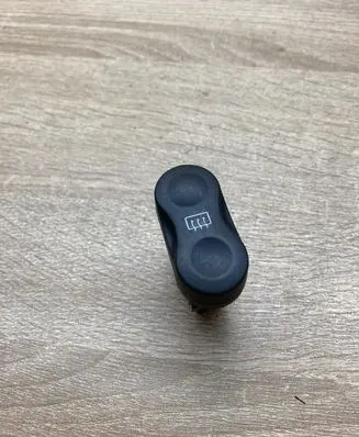 Renault Dacia Duster Windscreen/window heater switch E2311115