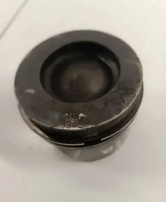 Volkswagen Golf VII Piston 79L121