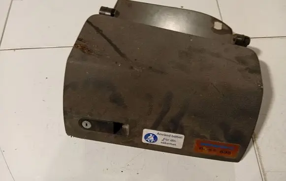 Volkswagen Transporter - Caravelle T5 Glove box 