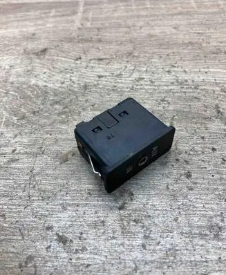 BMW 3 E90 E91 AUX in-socket connector 6930561