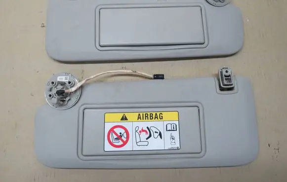 Opel Insignia B Sun visor
