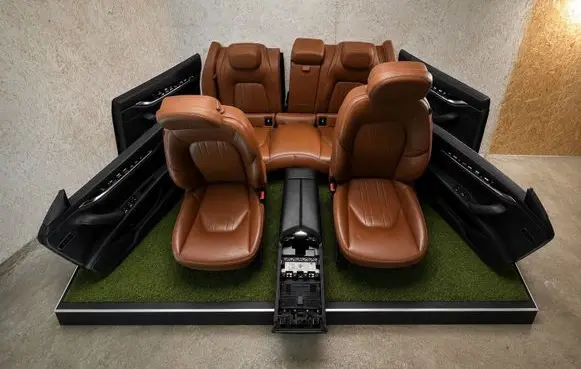 Maserati Ghibli Interior set
