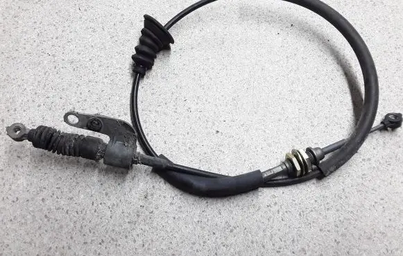 Jaguar S-Type Gear shift cable linkage