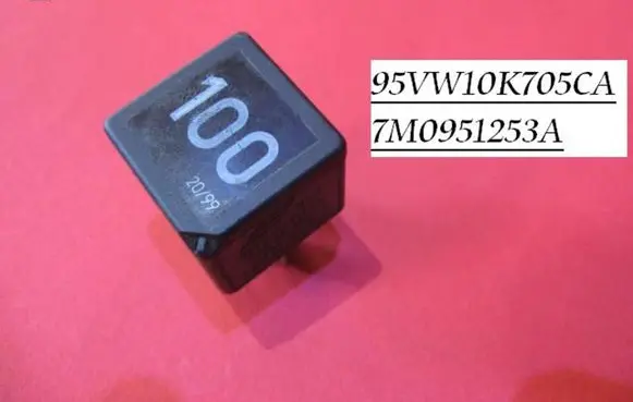 Volkswagen Caddy Charging relay 95VW10K705CA 7M0951253A