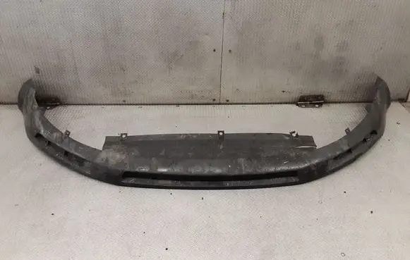 Volkswagen Phaeton Front bumper lip 