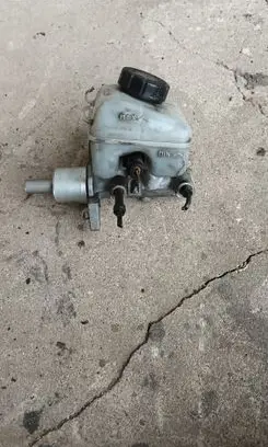 Opel Zafira A Master brake cylinder